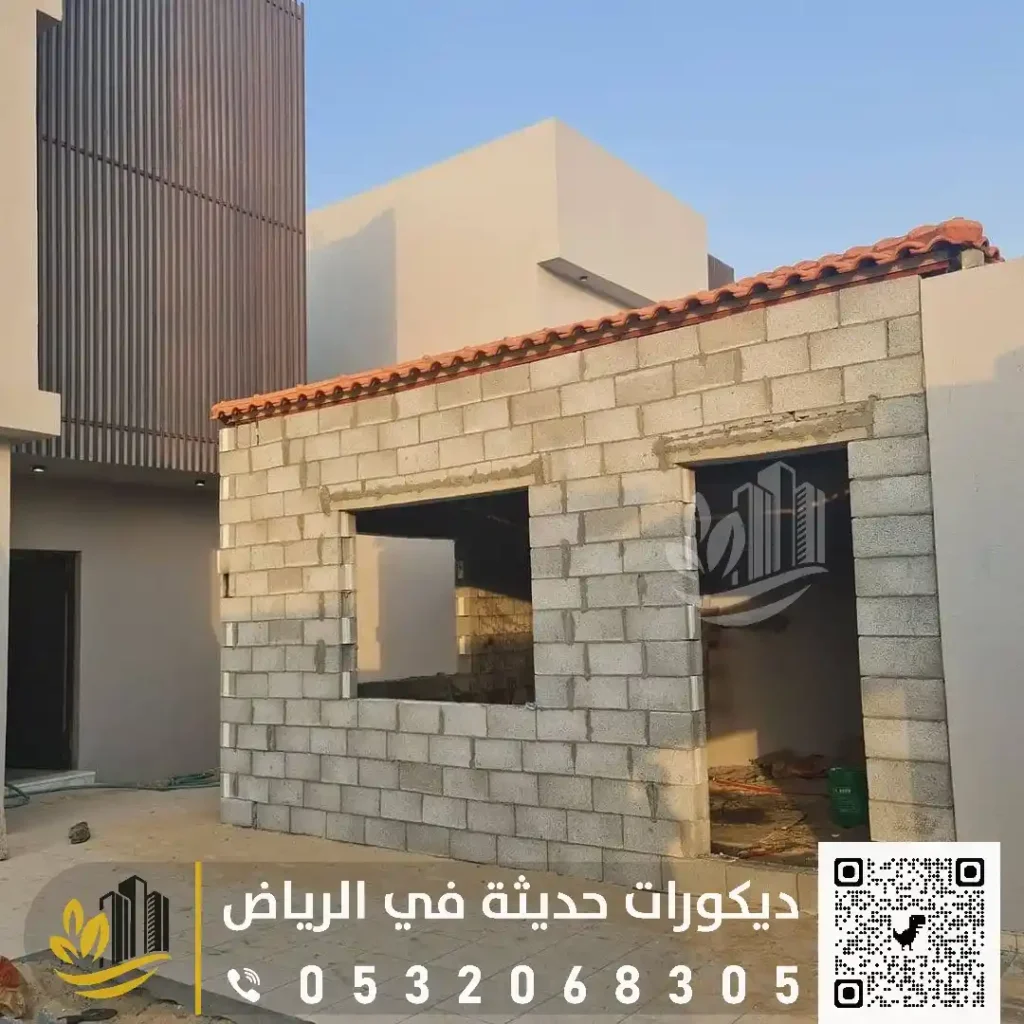 ملاحق ساندوتش بانل في شمال الرياض في حي النرجس