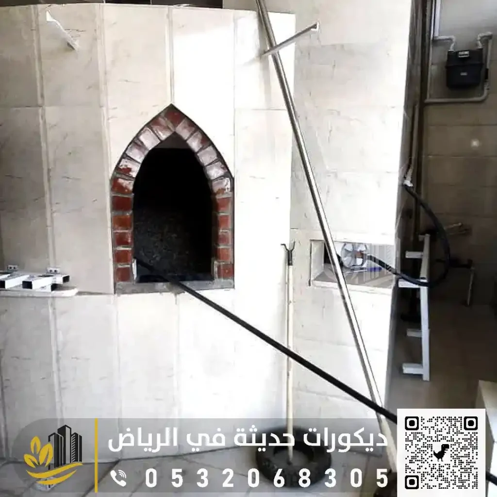 فرن حطب حديث في جنوب الرياض في حي الدار البيضاء