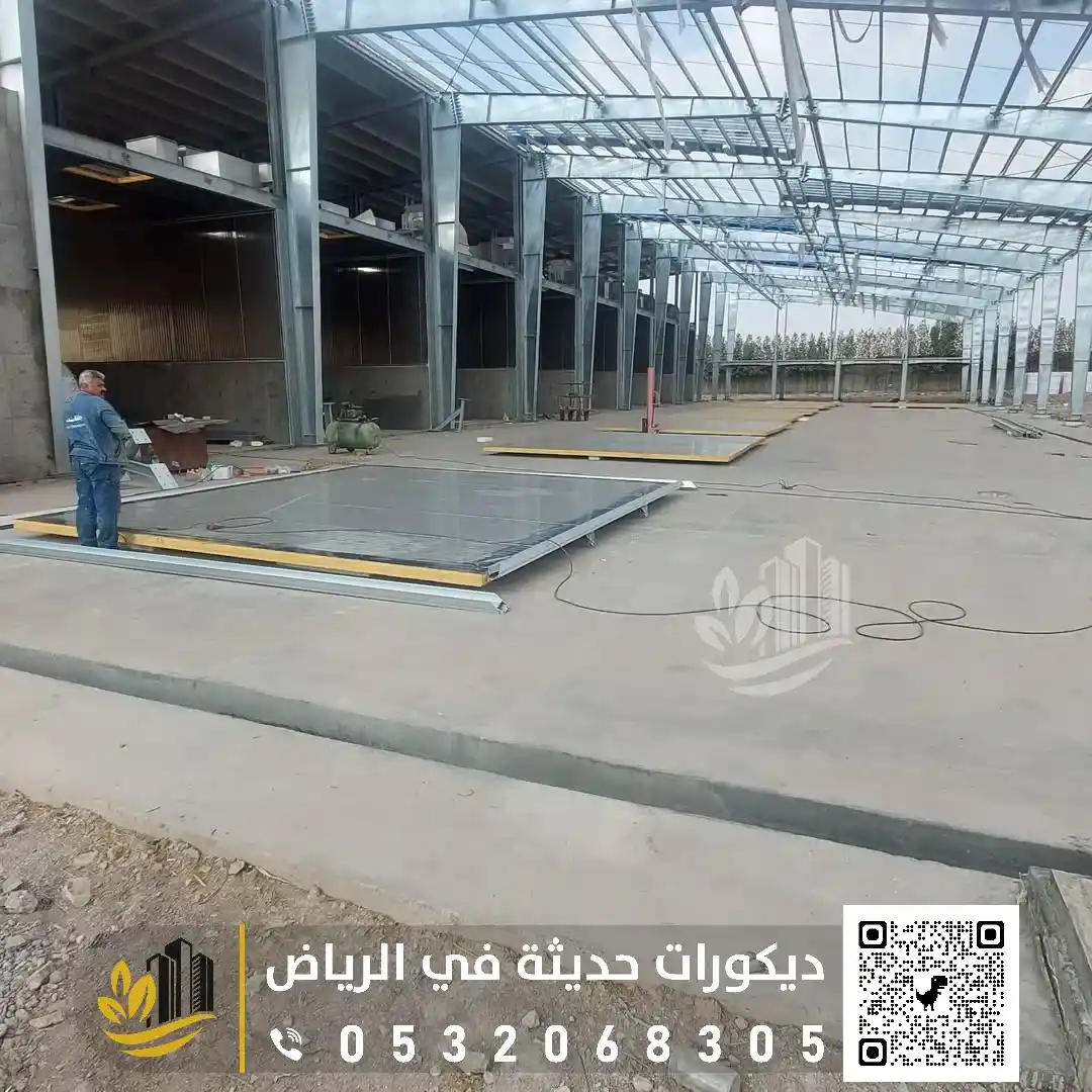 معلم الساندوتش بانل بالرياض حي المستودعات